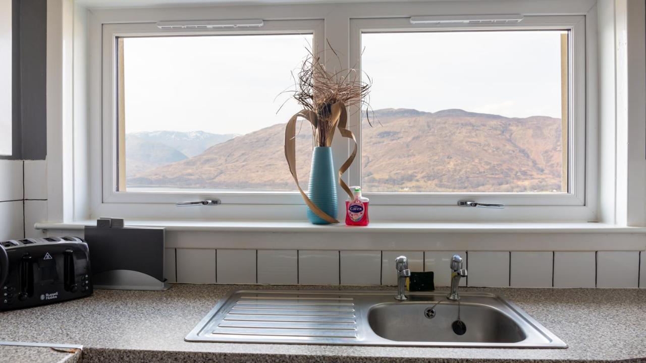 Loch & Hill View Apartment フォート・ウィリアム エクステリア 写真